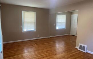 2 beds, 1 bath, $1,150