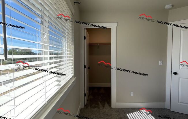 2 beds, 2.5 baths, 1,069 sqft, $1,695, Unit #U-10