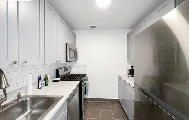 2521 Palisade Ave Apt 9B