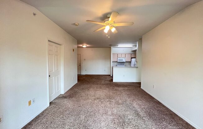 2 beds, 2 baths, $1,750, Unit 6306
