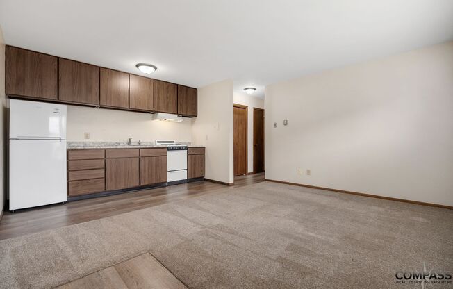 1 bed, 1 bath, 500 sqft, $975, Unit 2