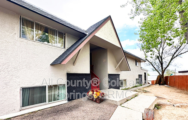 2119 PREUSS RD