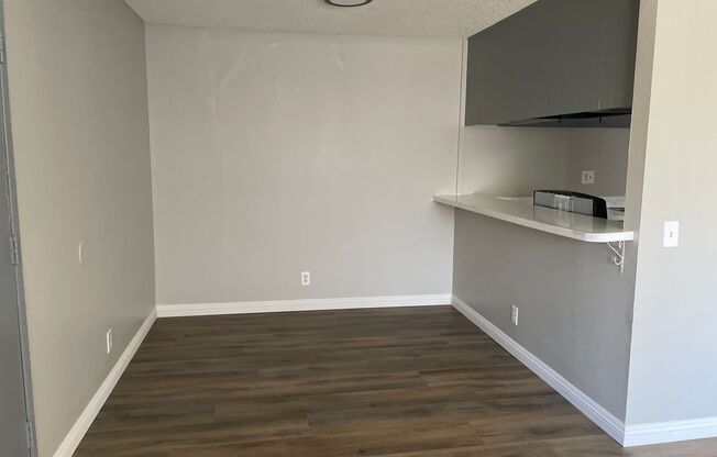 2 beds, 1 bath, 820 sqft, $1,500, Unit 501