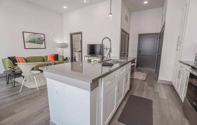1 bed, 1 bath, 725 sqft, $1,610, Unit A111