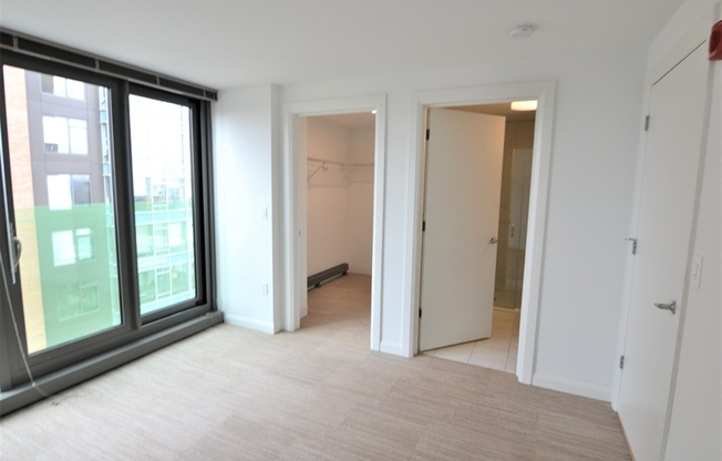 2 beds, 2 baths, 991 sqft, $5,550, Unit 1004