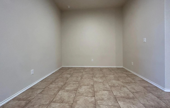 14311 UVALDE AVE