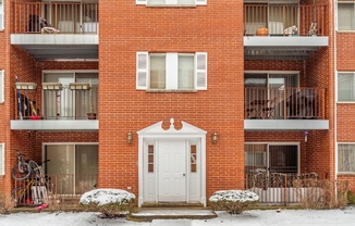 489 LESLIE CT