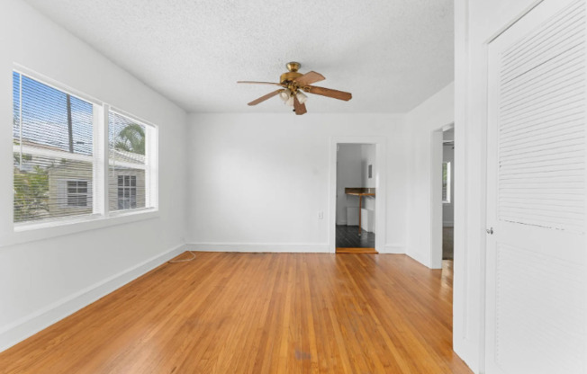 414 ARDMORE RD