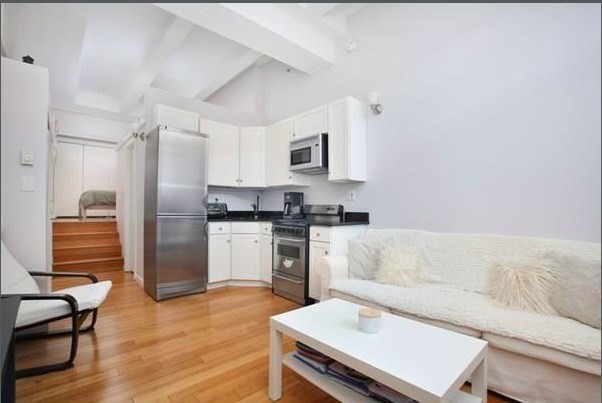 1 bed, 1 bath, 400 sqft, $2,800, Unit 415