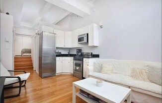1 bed, 1 bath, 400 sqft, $2,400, Unit 415