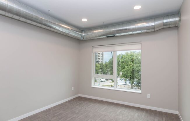 3 beds, 2 baths, 1,268 sqft, $2,265, Unit 518