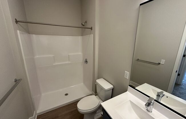 2 beds, 2 baths, 1,170 sqft, $2,450, Unit 214