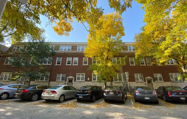 Studio, 1 bath, $850, Unit 1