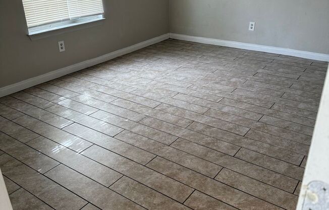 2 beds, 2 baths, $1,245, Unit # #D 1