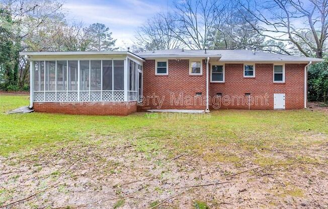 161 LAROSE CIR SE