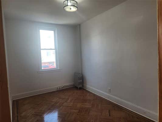 68-17 60 Street