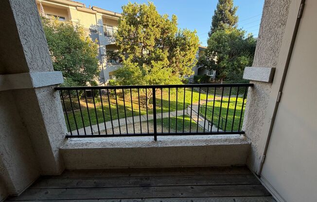 1 bed, 1 bath, $2,100, Unit # 722
