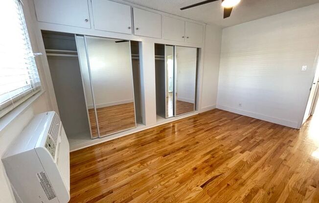 2 beds, 1 bath, 850 sqft, $3,075, Unit 105#12