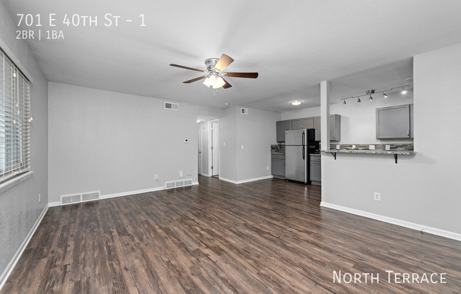 701 E 40th St