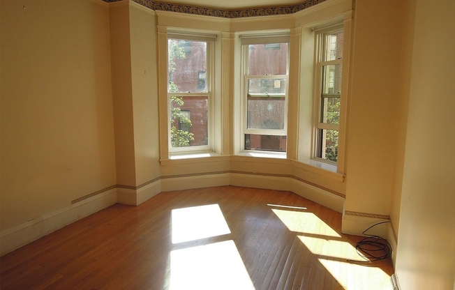 1 bed, 1 bath, 610 sqft, $3,100, Unit 209
