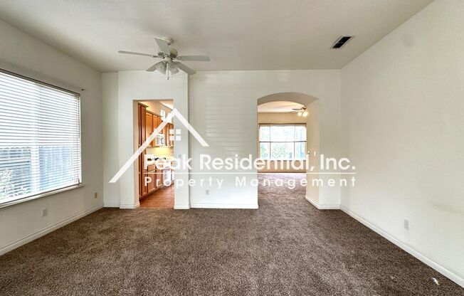 Beautiful Gold River 3bd/2ba Home with 2 Car Garage