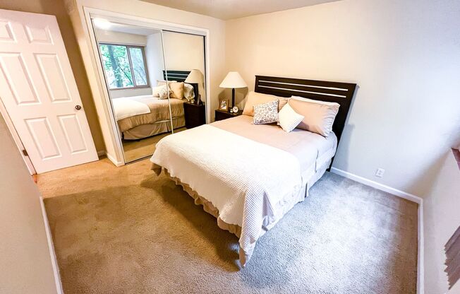 2 beds, 1 bath, 700 sqft, $2,495, Unit 104