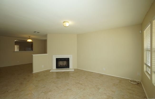 8043 CYPRESS PASS