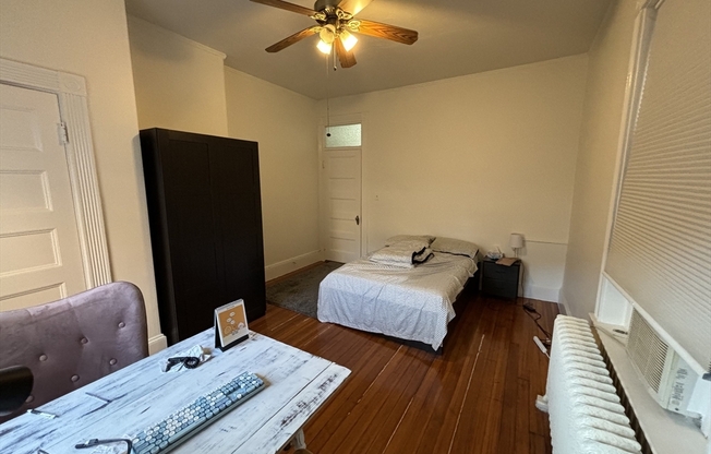 1 bed, 1 bath, 652 sqft, $2,995, Unit 8