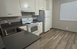 1625 SCENIC DR