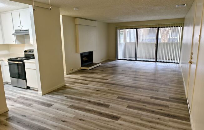 3 beds, 2 baths, 1,304 sqft, $2,350, Unit 140112