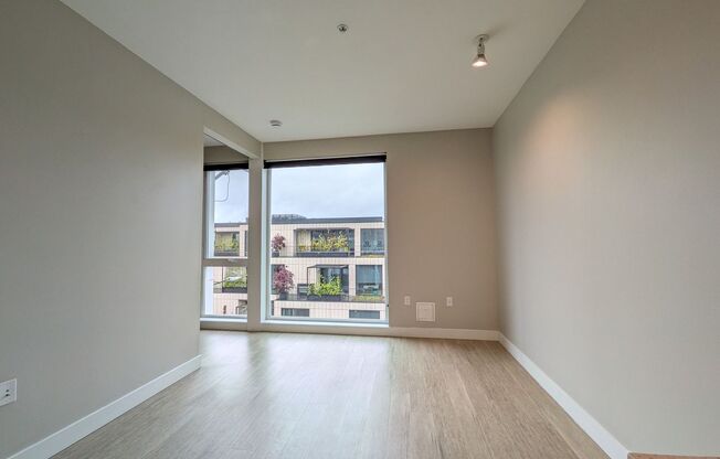 1 bed, 1 bath, 427 sqft, $1,395, Unit 416