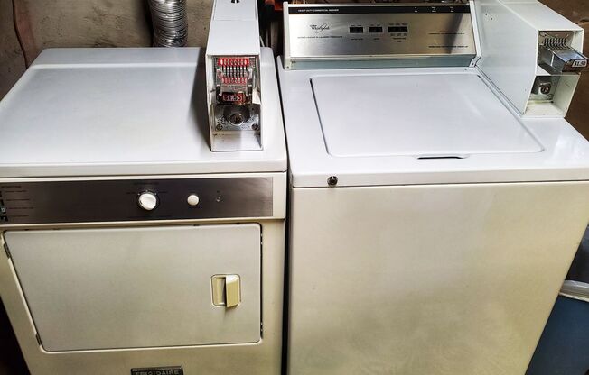 1 bed, 1 bath, 550 sqft, $1,150, Unit Unit 4