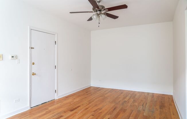 2 beds, 1 bath, 500 sqft, $1,675, Unit 3162-3
