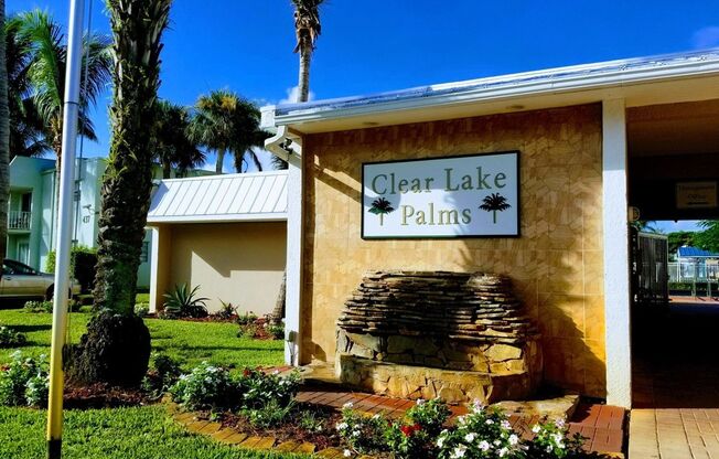 Clear Lake Palms
