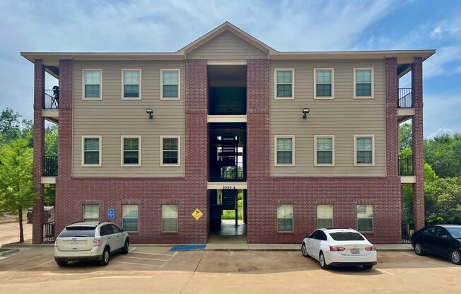Bellwood Lake Apartments