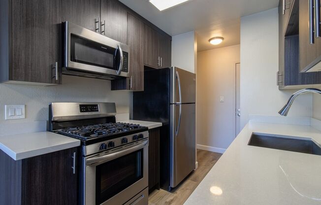 Riverbend Apartments