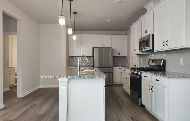 Beautiful new build Townhome located in Trellis at the Common!