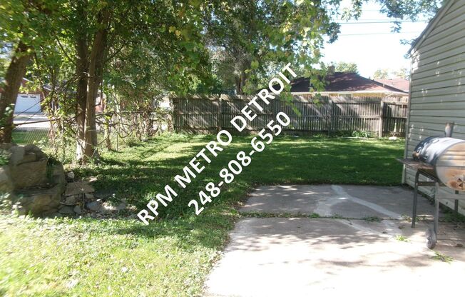 3 beds, 1 bath, $1,495, Unit (OM)