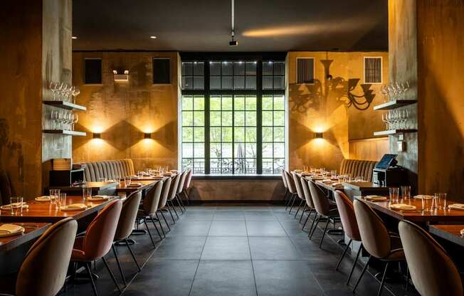 S.K.Y. Restaurant and Bar inside The Belden Stratford in Lincoln Park, Chicago 60614