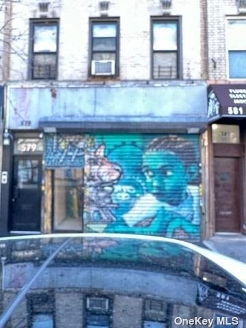 579 NOSTRAND AVE