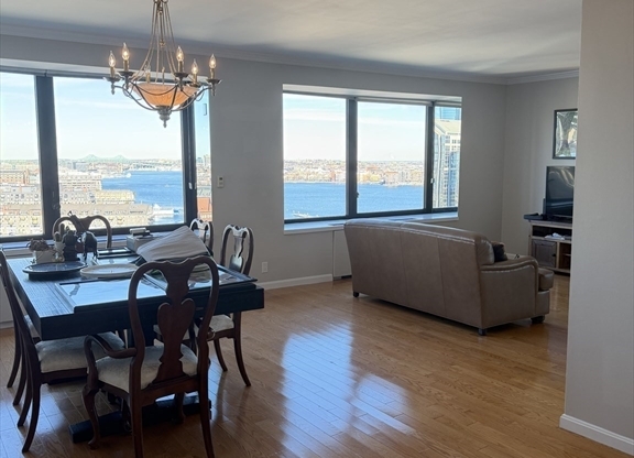 1 bed, 1.5 baths, 1,380 sqft, $6,695, Unit 17B
