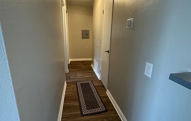 2 beds, 1 bath, 772 sqft, $2,395, Unit 47