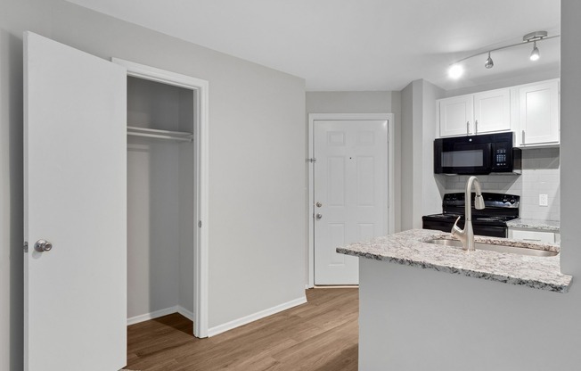 The Randolph- 1 Bed, 1 Bath