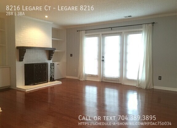 8216 Legare Ct
