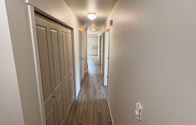 3 beds, 2 baths, 1,125 sqft, $1,695, Unit Unit # 11