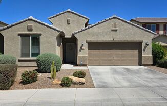 Beautiful newer home with lots of Space, Serene backyard