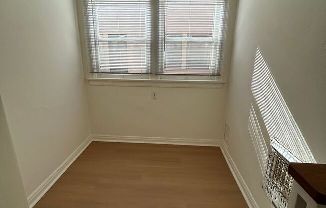 2 beds, 1 bath, $2,950, Unit # 2