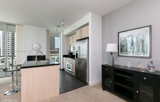 1111 SW 1st Ave 1725-N
