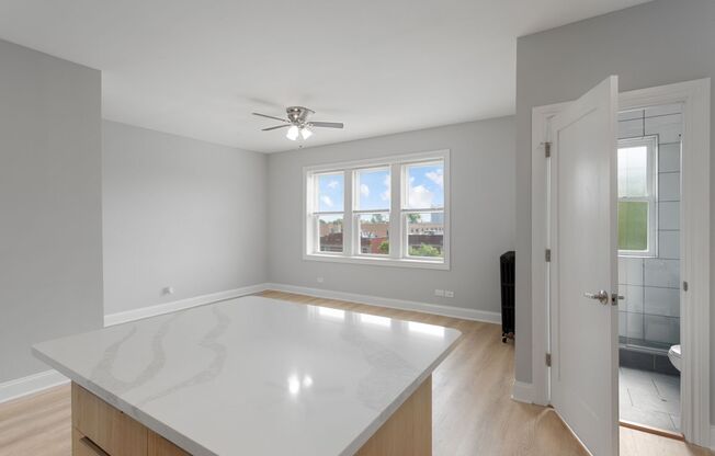 1 bed, 1 bath, 402 sqft, $1,780, Unit 506