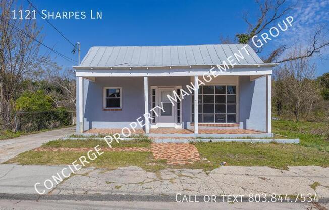 1121 SHARPES LN